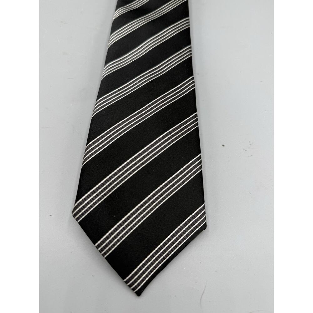 Donald J Trump Signature Collection Black Silver Stripe Silk Tie Mens